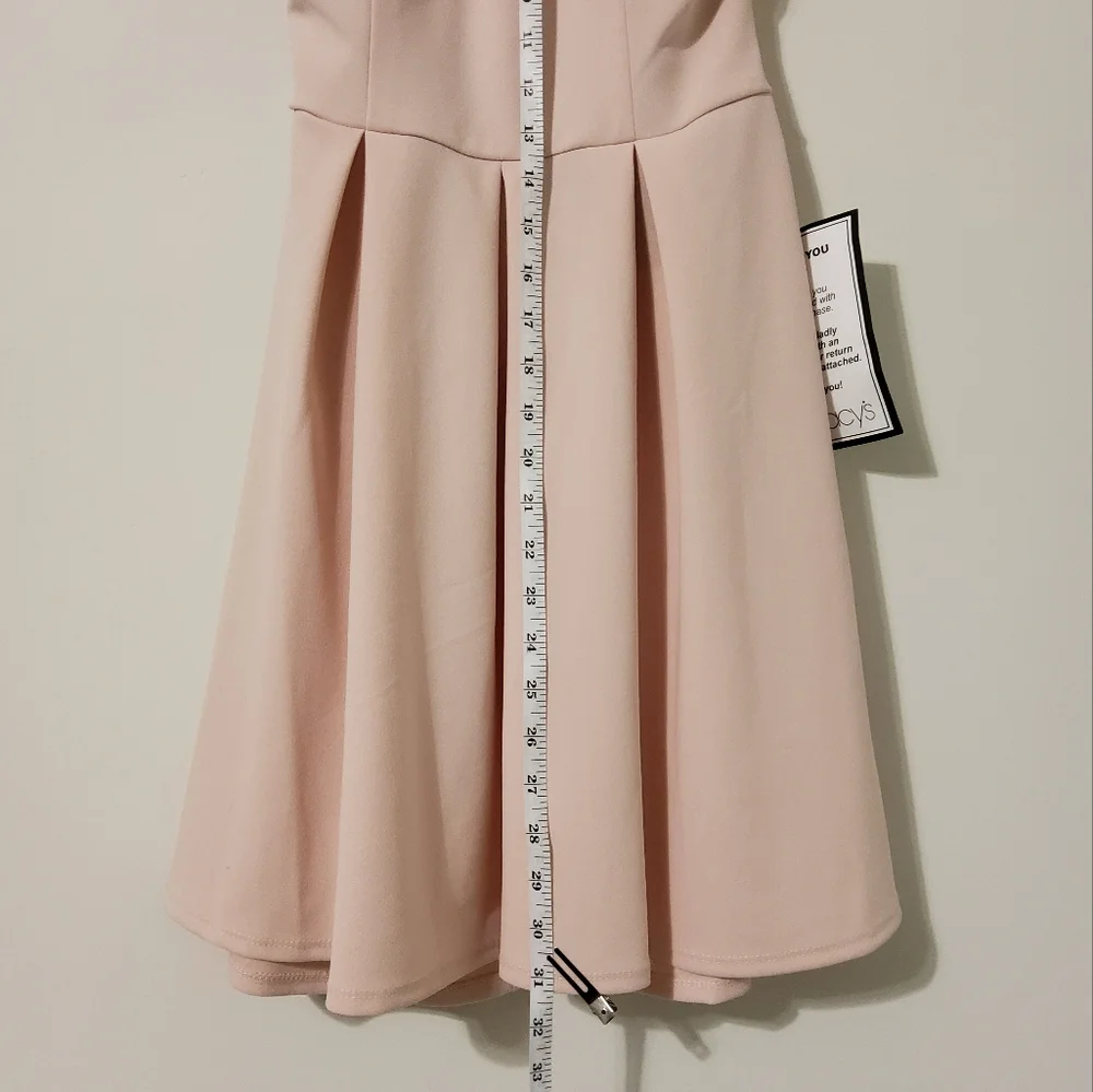 NWT!  B. DARLIN STRETCH EMBROIDERED FIT & FLARE HALTER DRESS  SIZE 9/10 - Picture 3 of 11